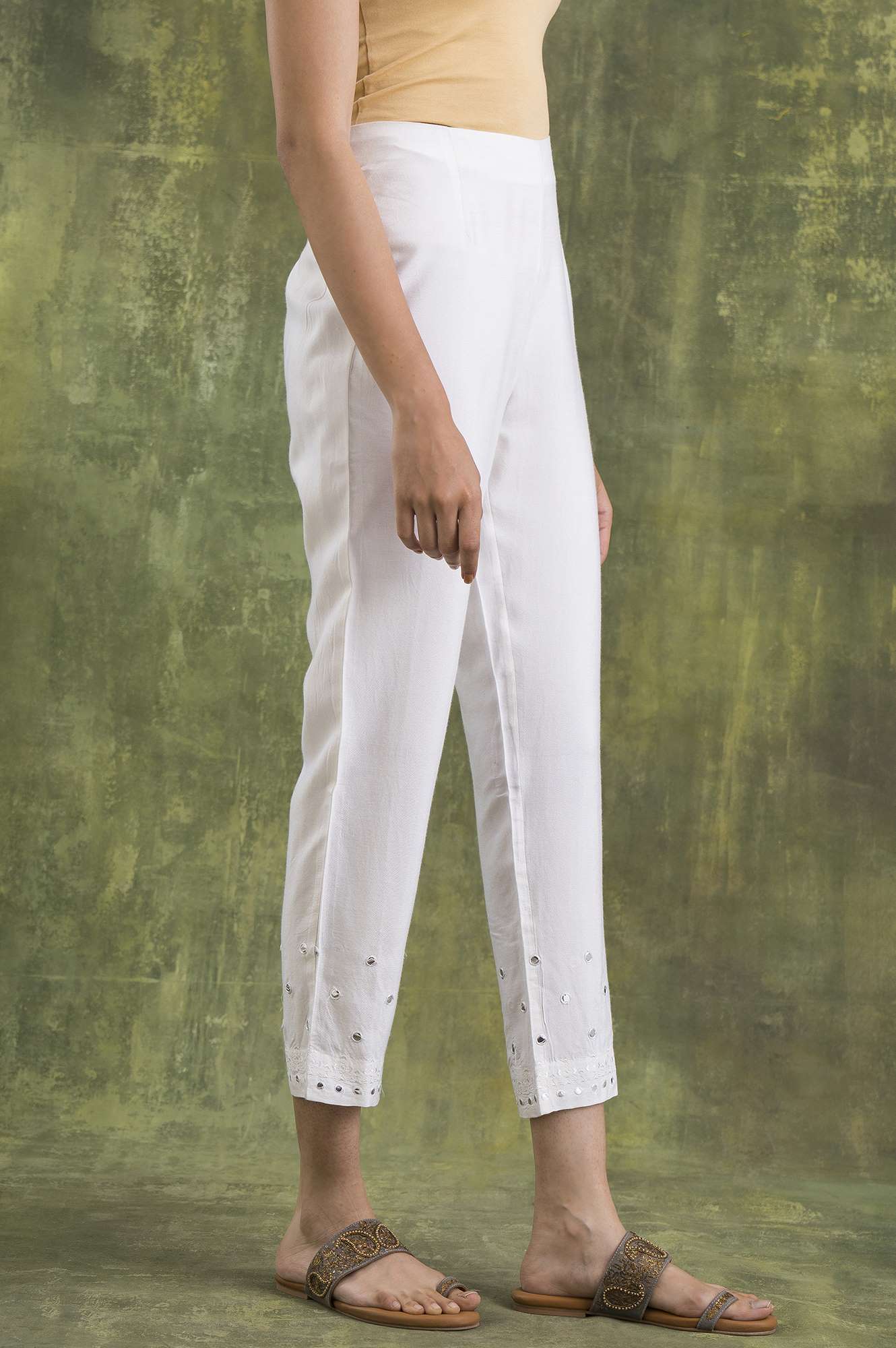 W for Woman Marshmallow White Solid Slim Pants