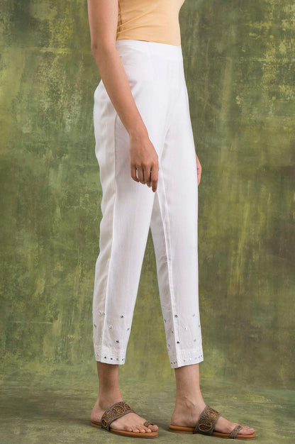 W for Woman Marshmallow White Solid Slim Pants