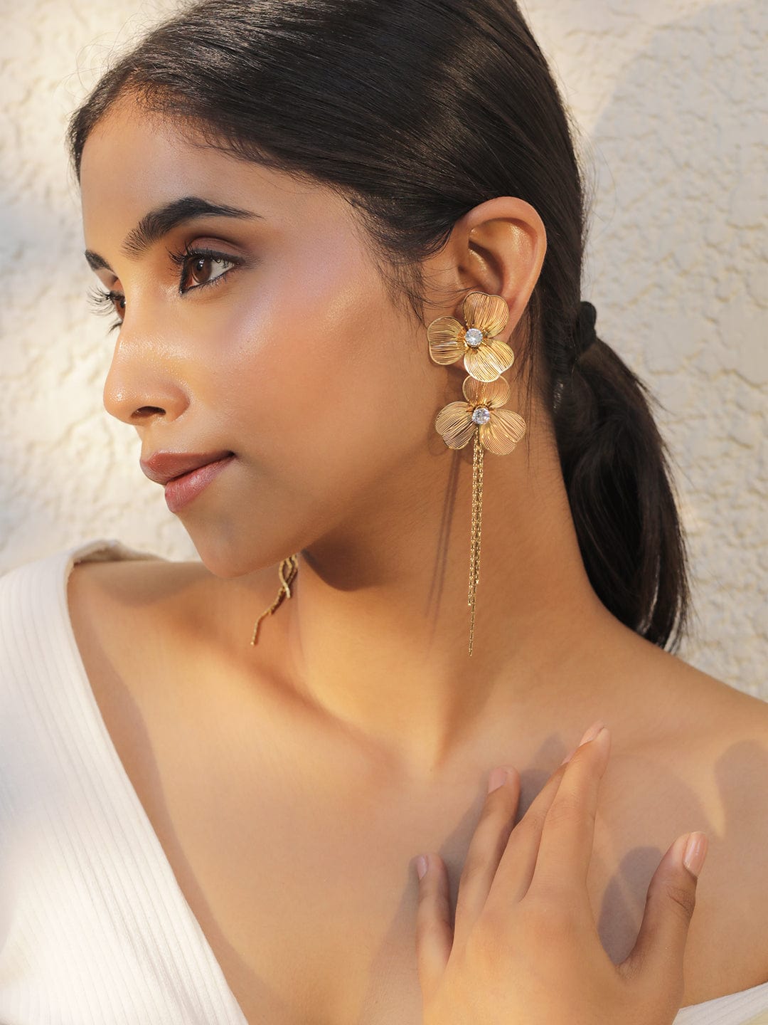 Delicate Floral Tassels Drop Earrings