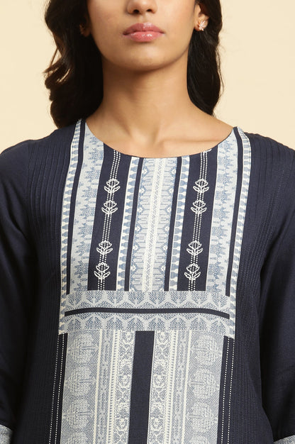 W for Woman Blue Geometric Printed Rayon Straight Kurta and Slim Pant Set
