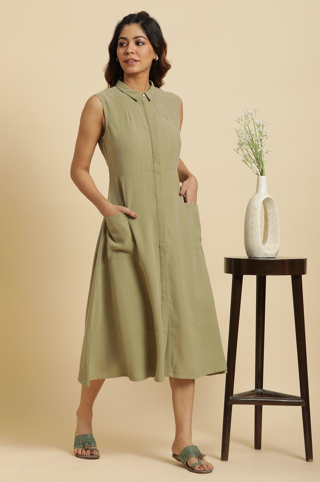 W for Woman Green Solid A-Line Tailored Long Dress