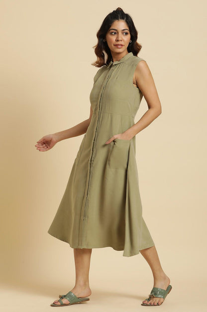 W for Woman Green Solid A-Line Tailored Long Dress