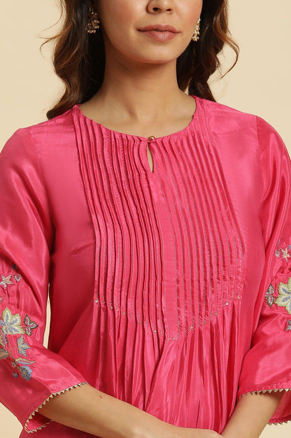 W for Woman Pink Floral Embroidered Festive Kurta