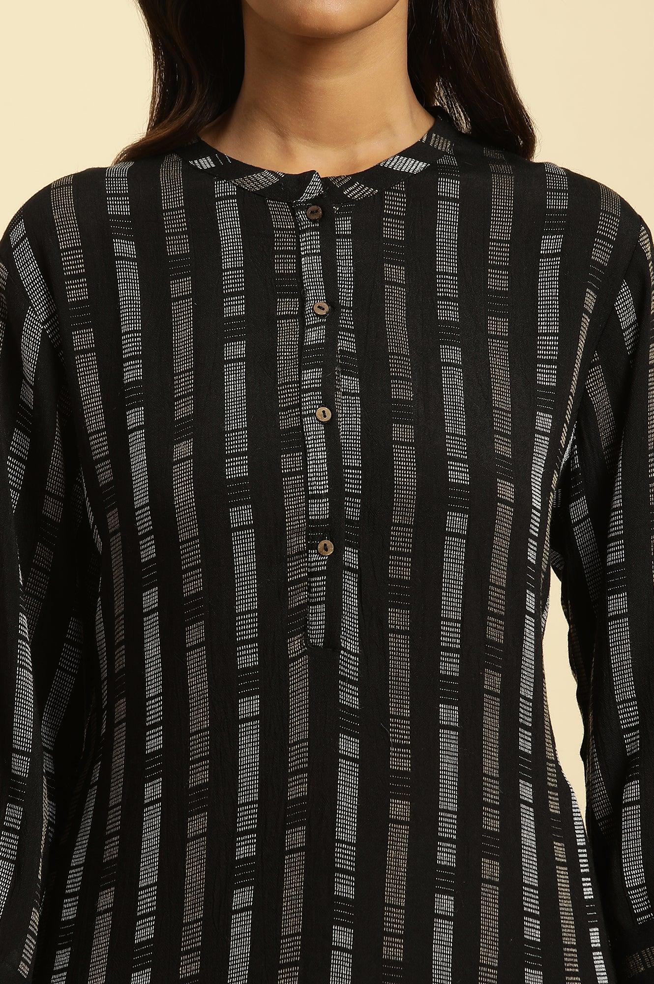 W for Woman Black Printed Mandarin Collar Straight Rayon Kurta