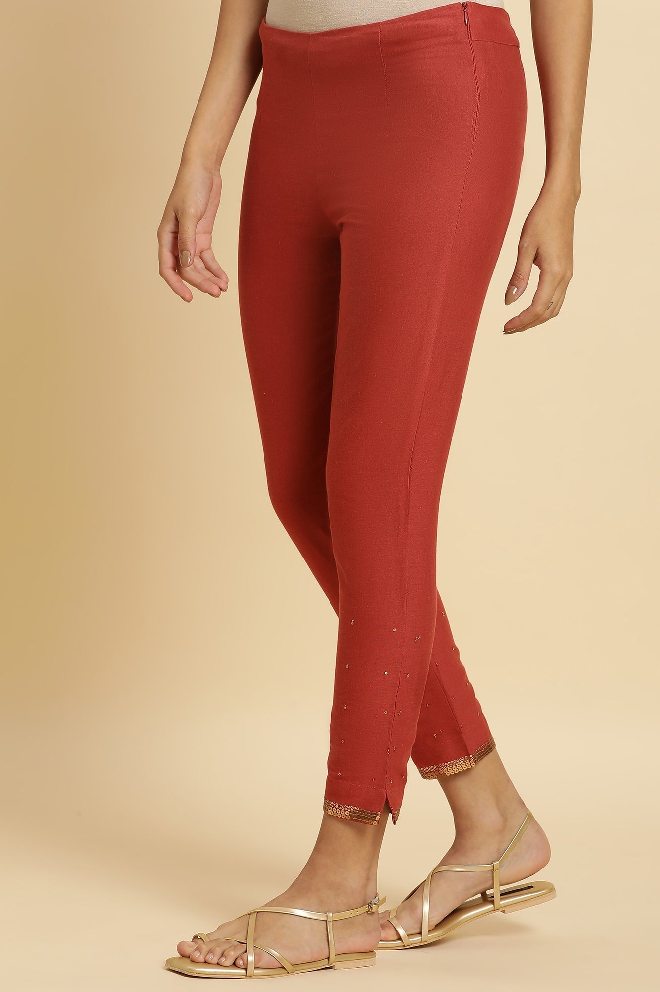 W for Woman Red Straight Kurta and Slim Pant Set