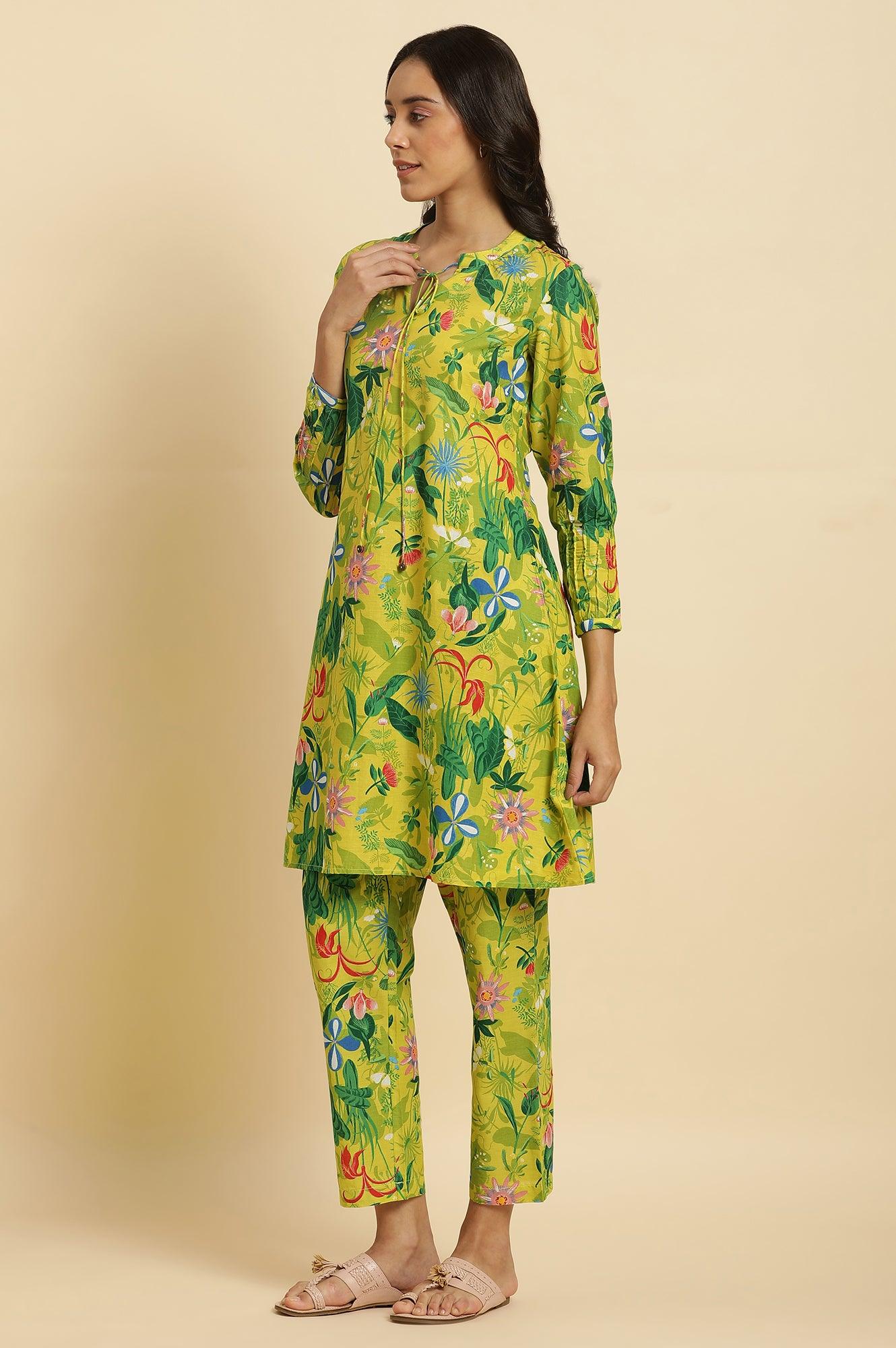 W for Woman Green Floral Printed A-Line Kurta & Pants Co-Ord Set