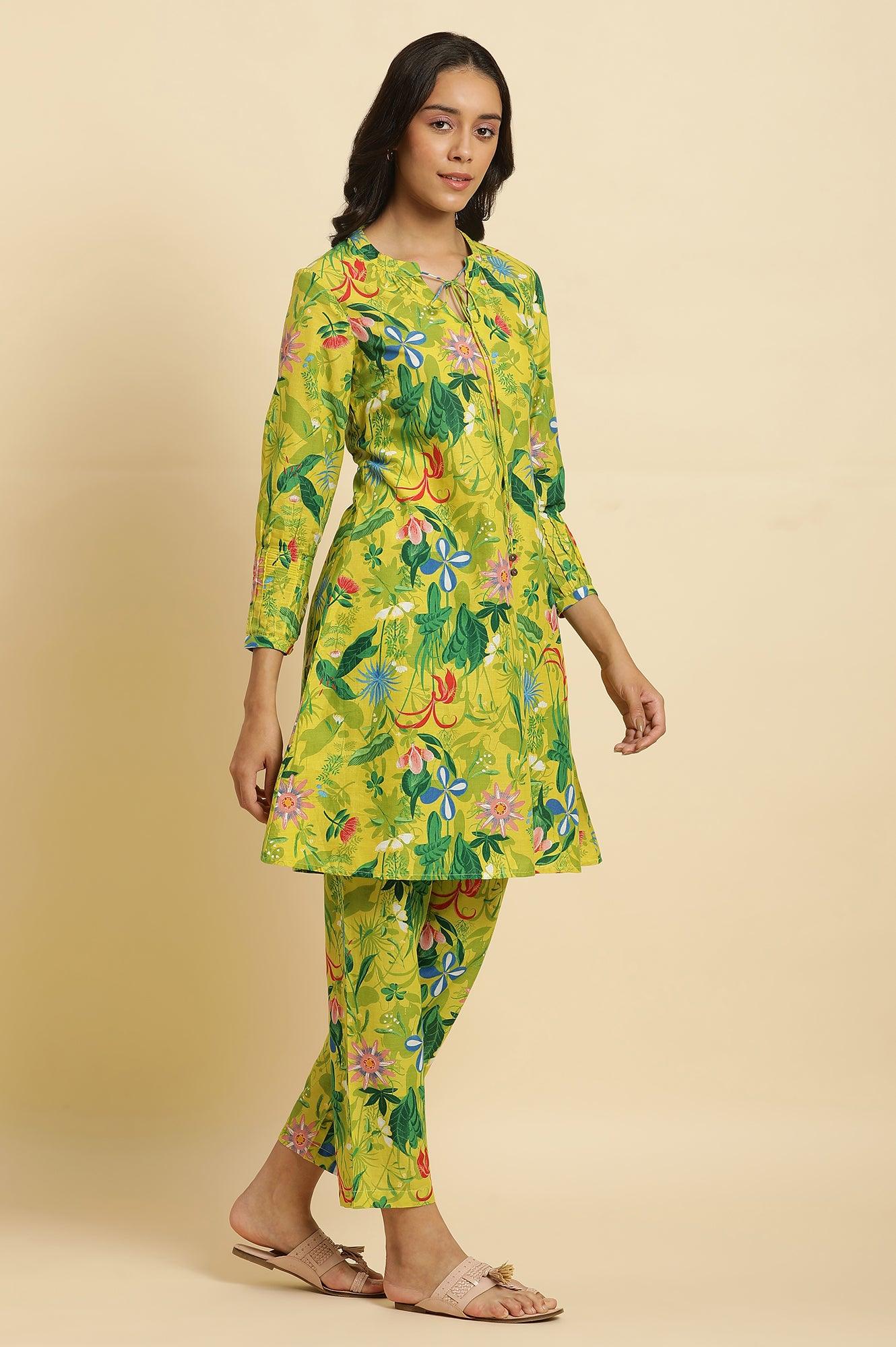 W for Woman Green Floral Printed A-Line Kurta & Pants Co-Ord Set