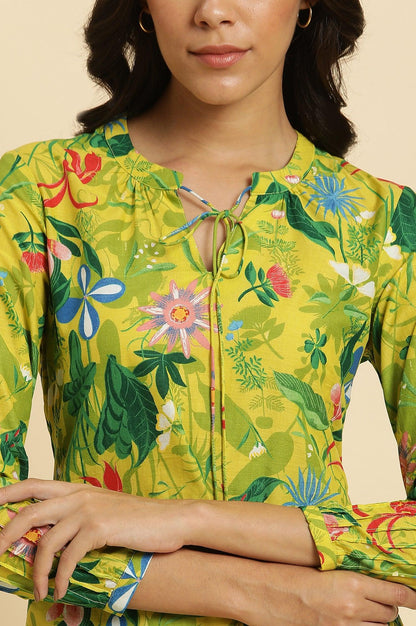 W for Woman Green Floral Printed A-Line Kurta & Pants Co-Ord Set