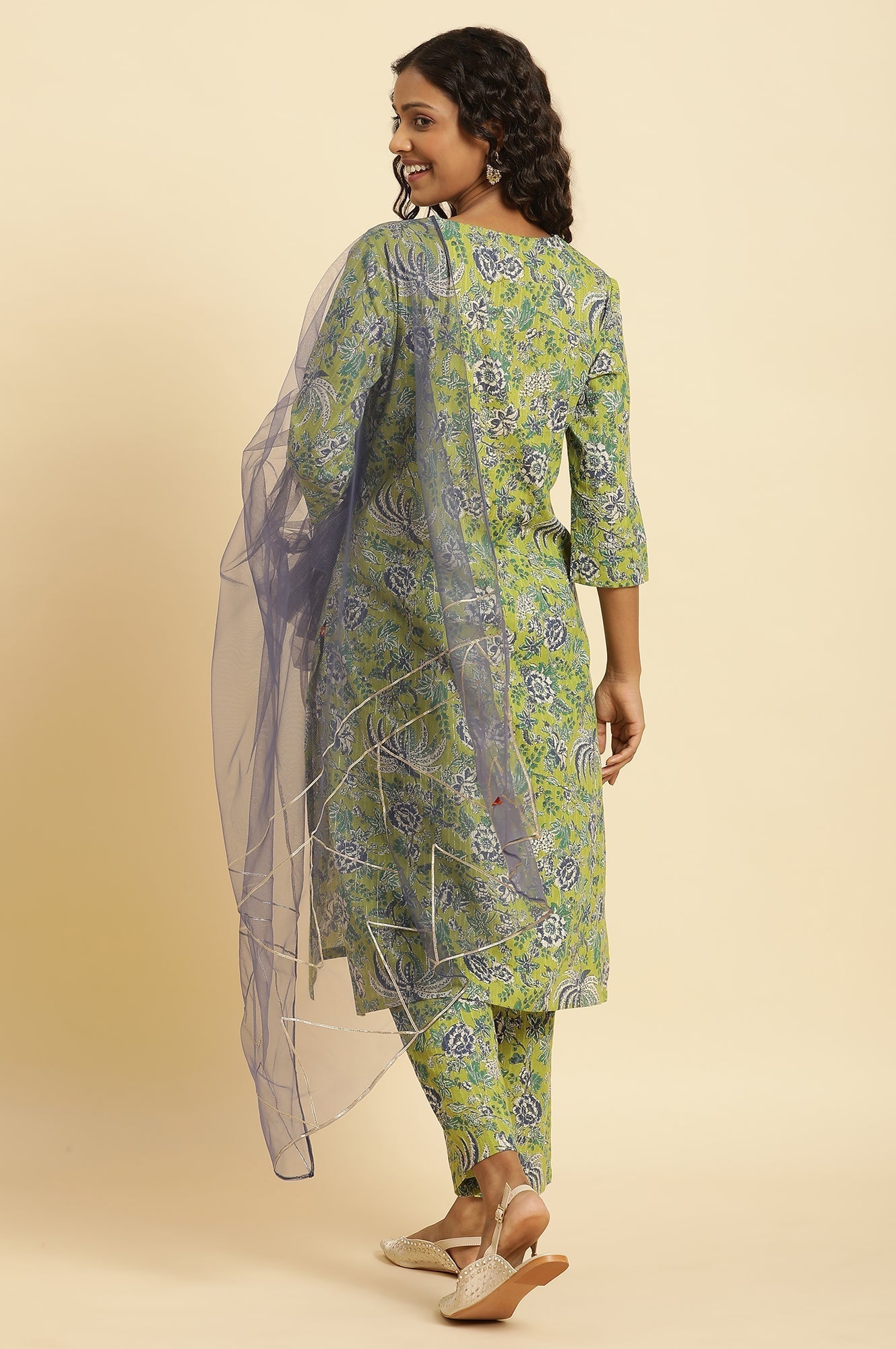 W for Woman Light Green Floral Printed Kurta, Pants And Dupatta Set