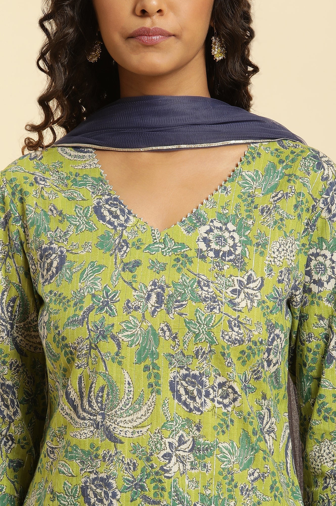 W for Woman Light Green Floral Printed Kurta, Pants And Dupatta Set