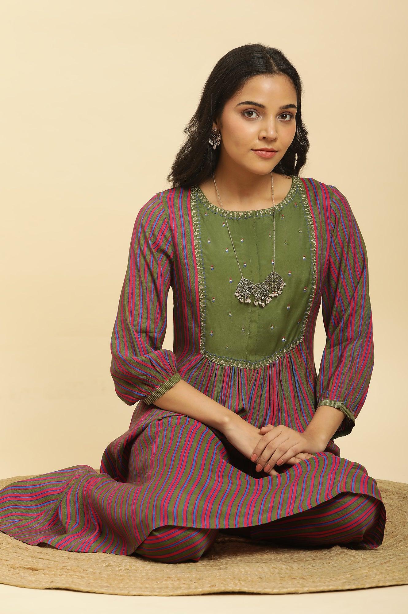 W for Woman Multicoloured Stripe Printed And Green Embellished Yoke Kurta And Pants Set