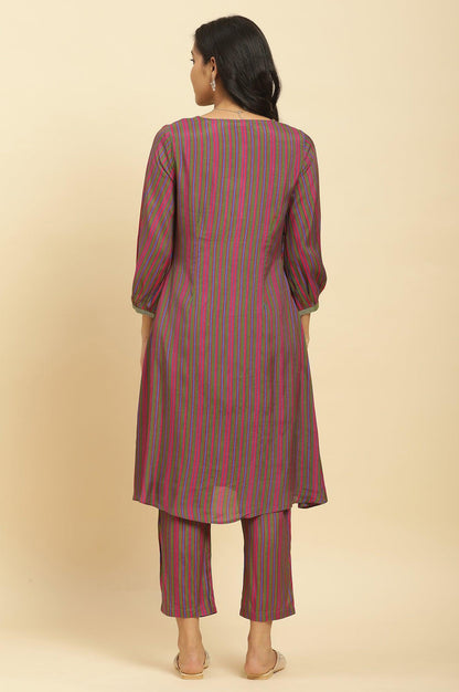 W for Woman Multicoloured Stripe Printed And Green Embellished Yoke Kurta And Pants Set