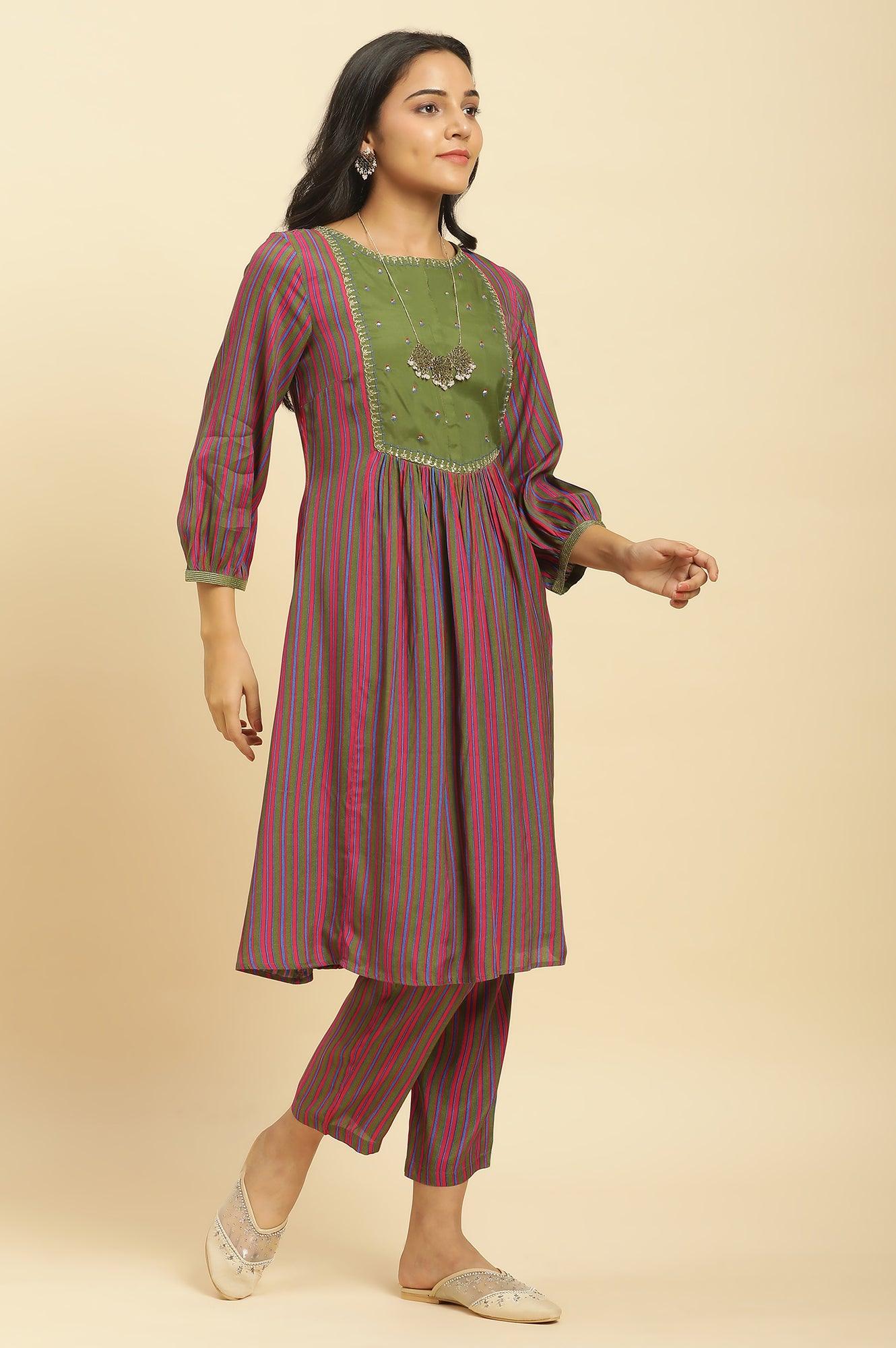 W for Woman Multicoloured Stripe Printed And Green Embellished Yoke Kurta And Pants Set