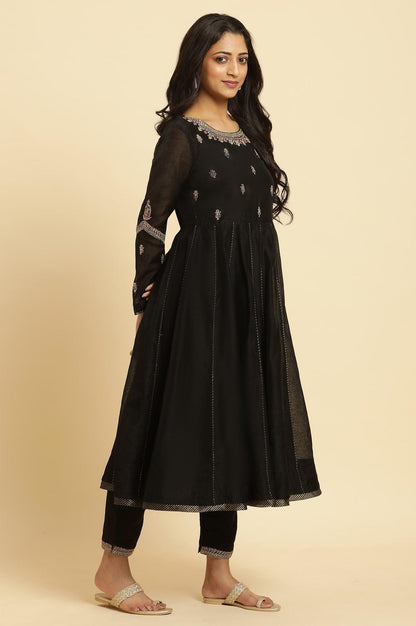 W for Woman Black Flared Metallic Embroidered Kurta, Pants And Dupatta Set