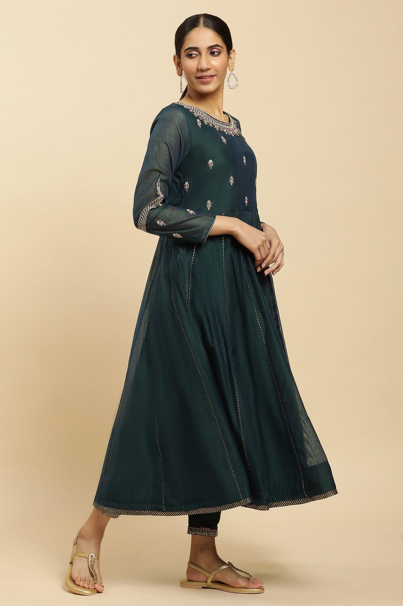 W for Woman Green Flared Embroidered Kurta, Pants And Dupatta Set