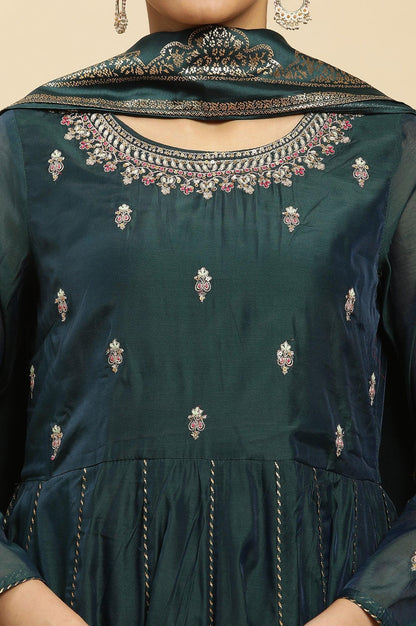 W for Woman Green Flared Embroidered Kurta, Pants And Dupatta Set