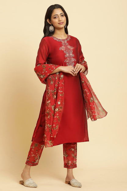 W for Woman Red Chanderi Kurta, Pants And Dupatta Festive Set