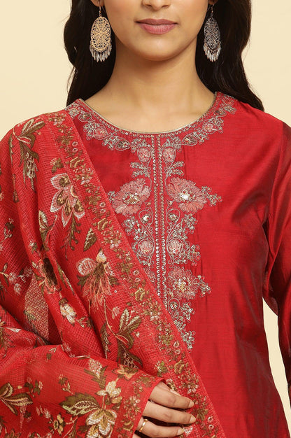 W for Woman Red Chanderi Kurta, Pants And Dupatta Festive Set