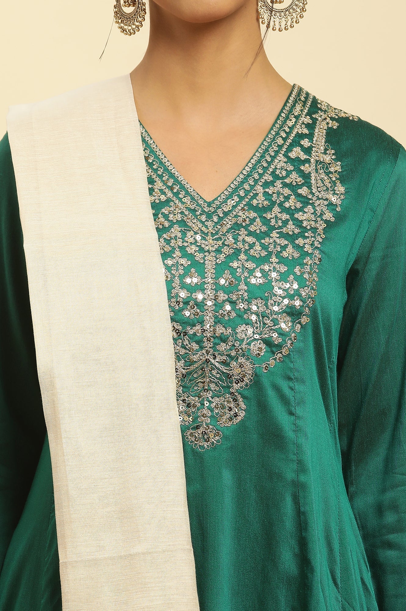 W for Woman Green Panelled Embroidered Kurta, Slim Pants And Dupatta Set