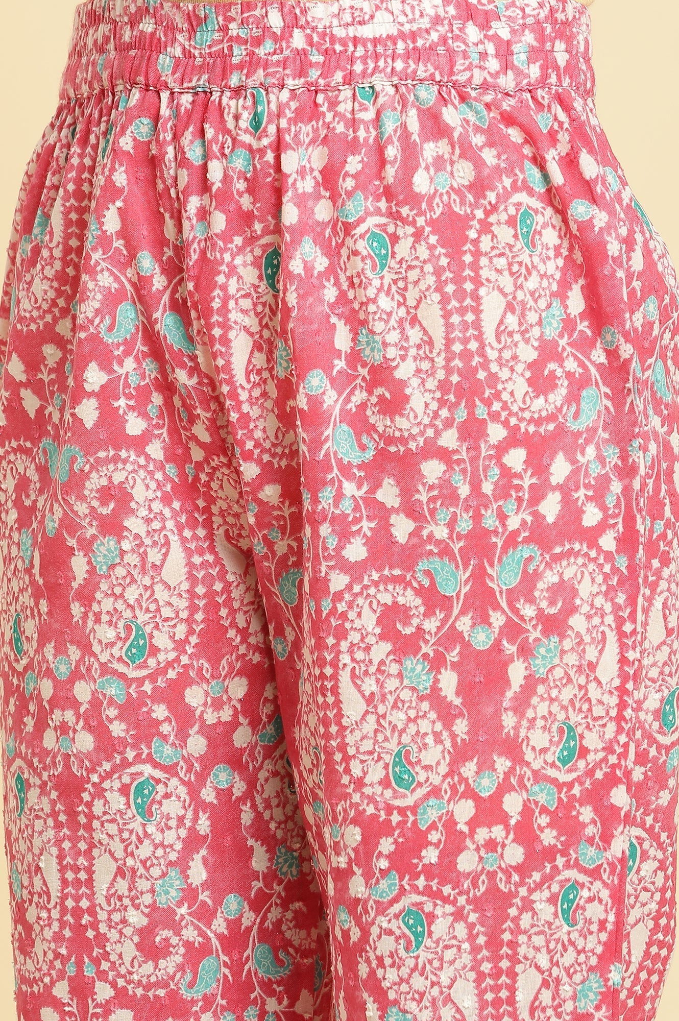 W for Woman Pink Printed Straight Kurta And Pants Co-Ord Set
