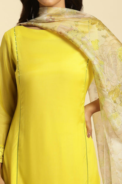 W for Woman Lime Green Lace Kurta Pants and Dupatta Set