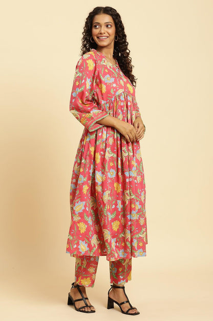 W for Woman Red Chintz Gathered Kurta, Pants and Dupatta Set