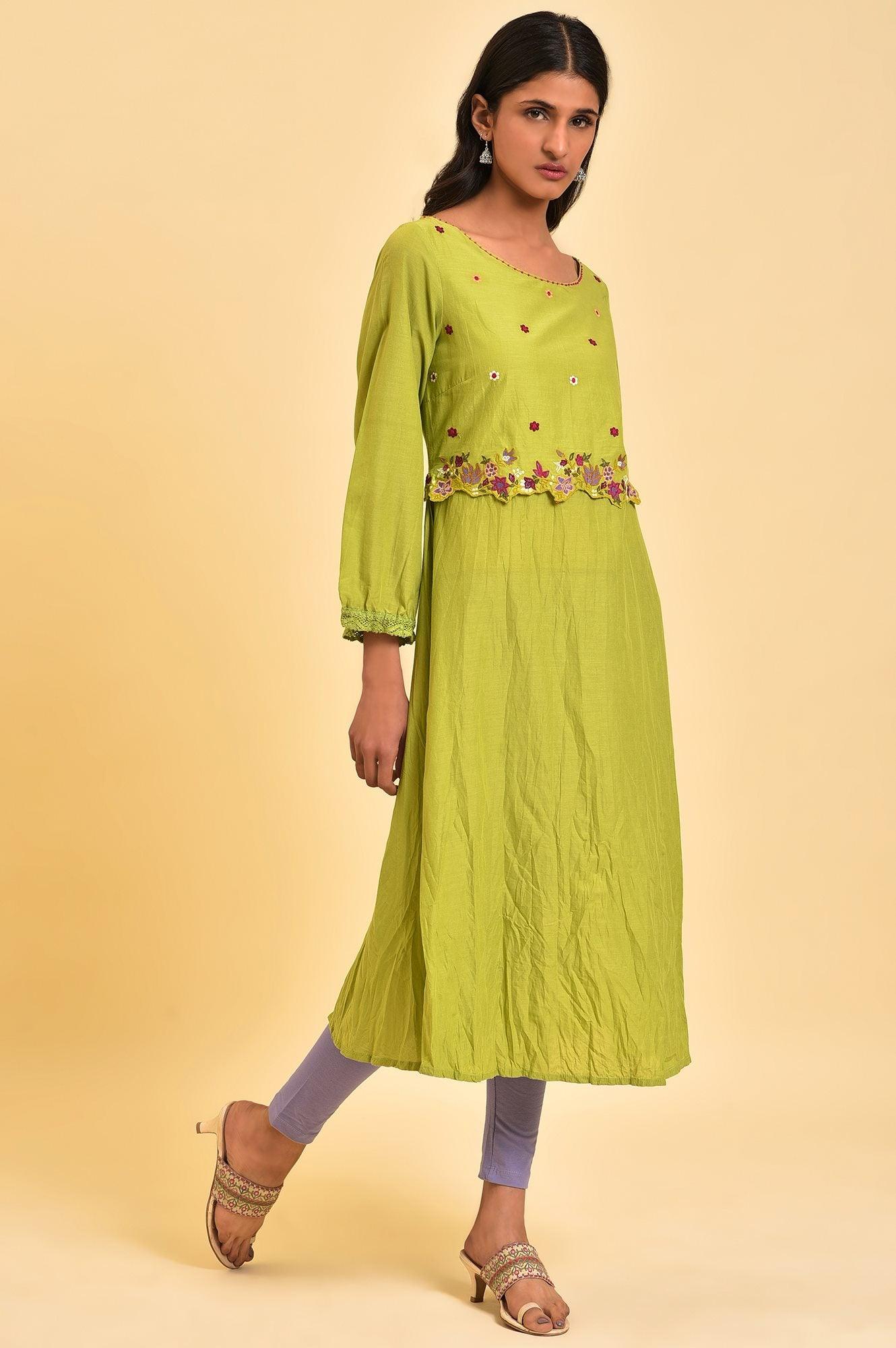 W for Woman Green Embroidered Crinkled kurta