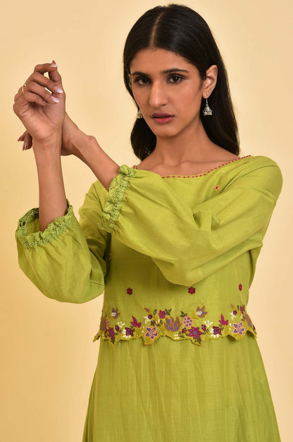 W for Woman Light Green Solid Thread Embroidered Pure Cotton A-Line Kurta and Slim Pant Set