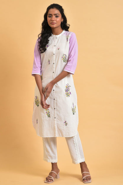 W for Woman White And Light Purple Seer Sucker Embroidered Summer kurta