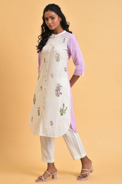 W for Woman White And Light Purple Seer Sucker Embroidered Summer kurta