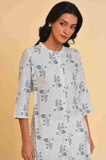 W for Woman Ecru Rayon A-line Kurta and Slim Pant Set