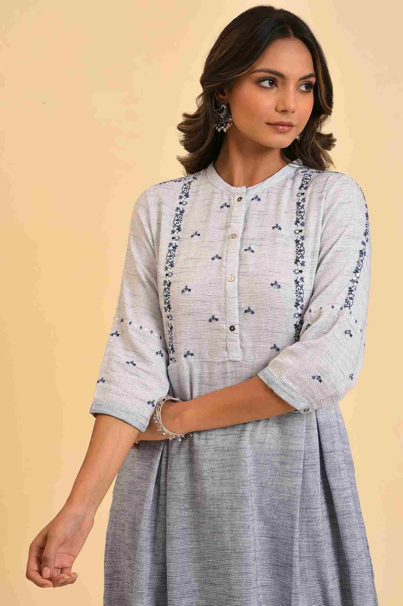 W for Woman Grey And Blue Ombre A-Line Embroidered kurta
