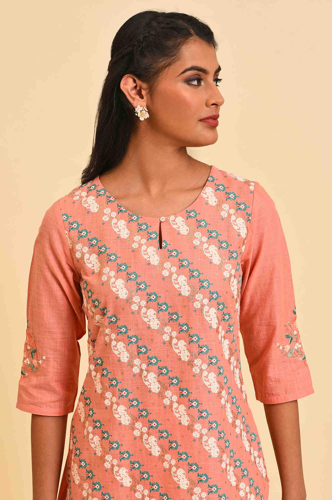 W for Woman Peach Glitter Printed Straight kurta