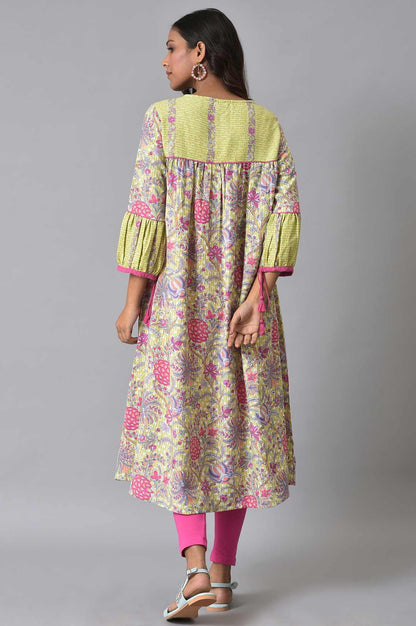 W for Woman Green Printed Godget Summer Dress With Pink Tights