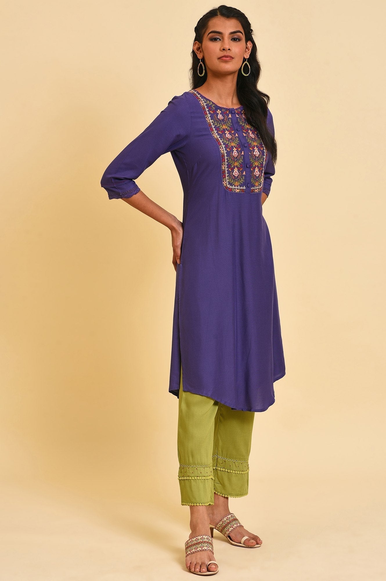 W for Woman Purple Embroidered Straight kurta