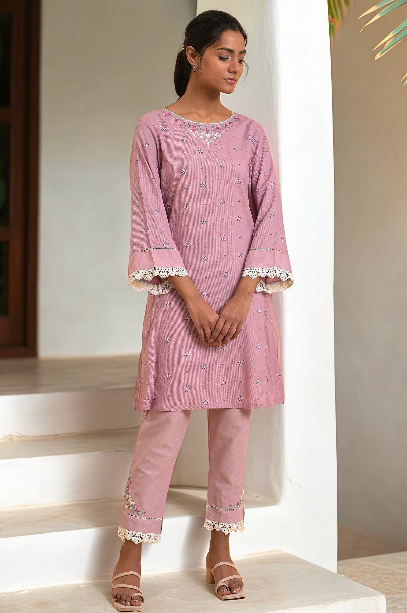 W for Woman Light Purple Short kurta Set
