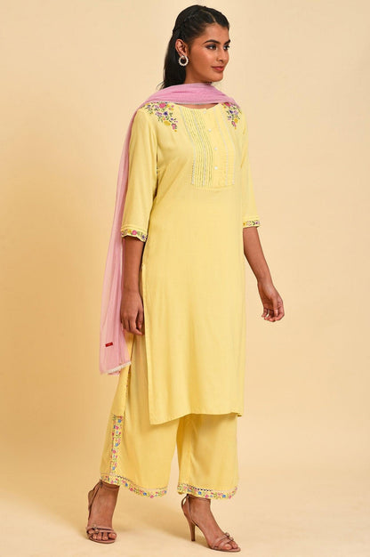 W for Woman Light Yellow Embroidered kurta Set