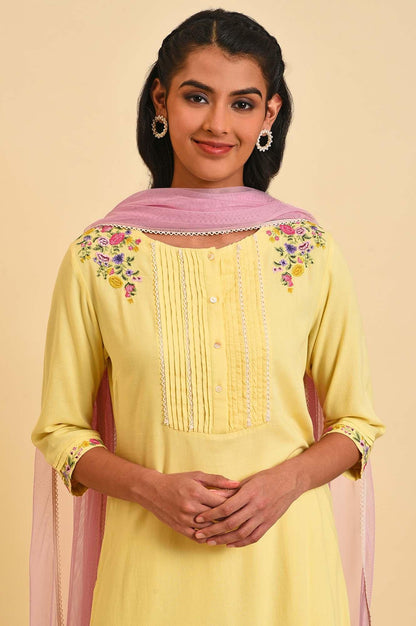 W for Woman Light Yellow Embroidered kurta Set