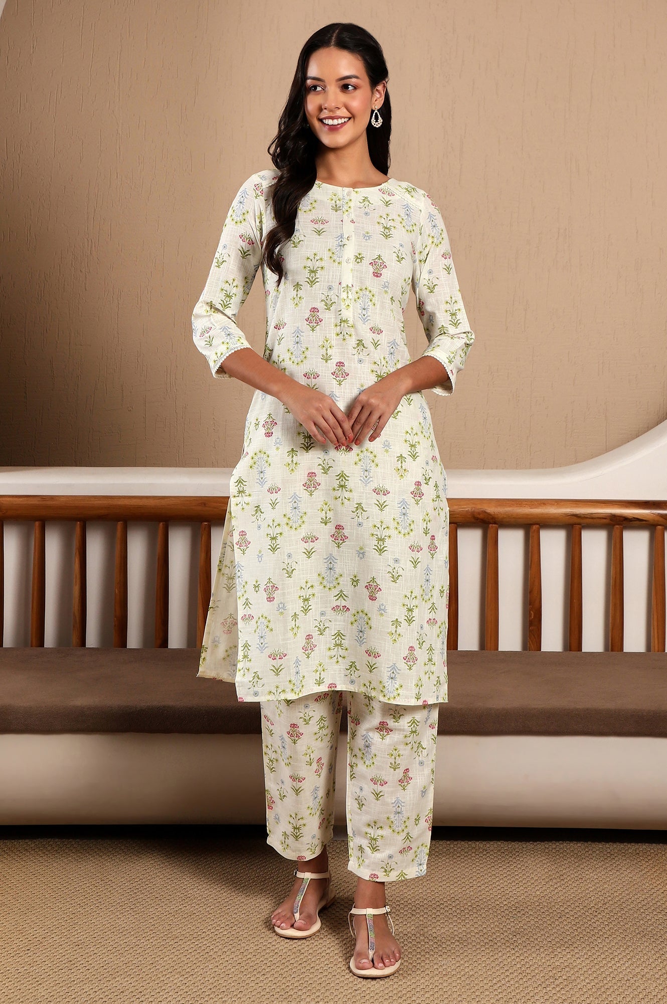 W for Woman White Floral Printed Pure Cotton Straight Kurta and Pants Co-ord Set