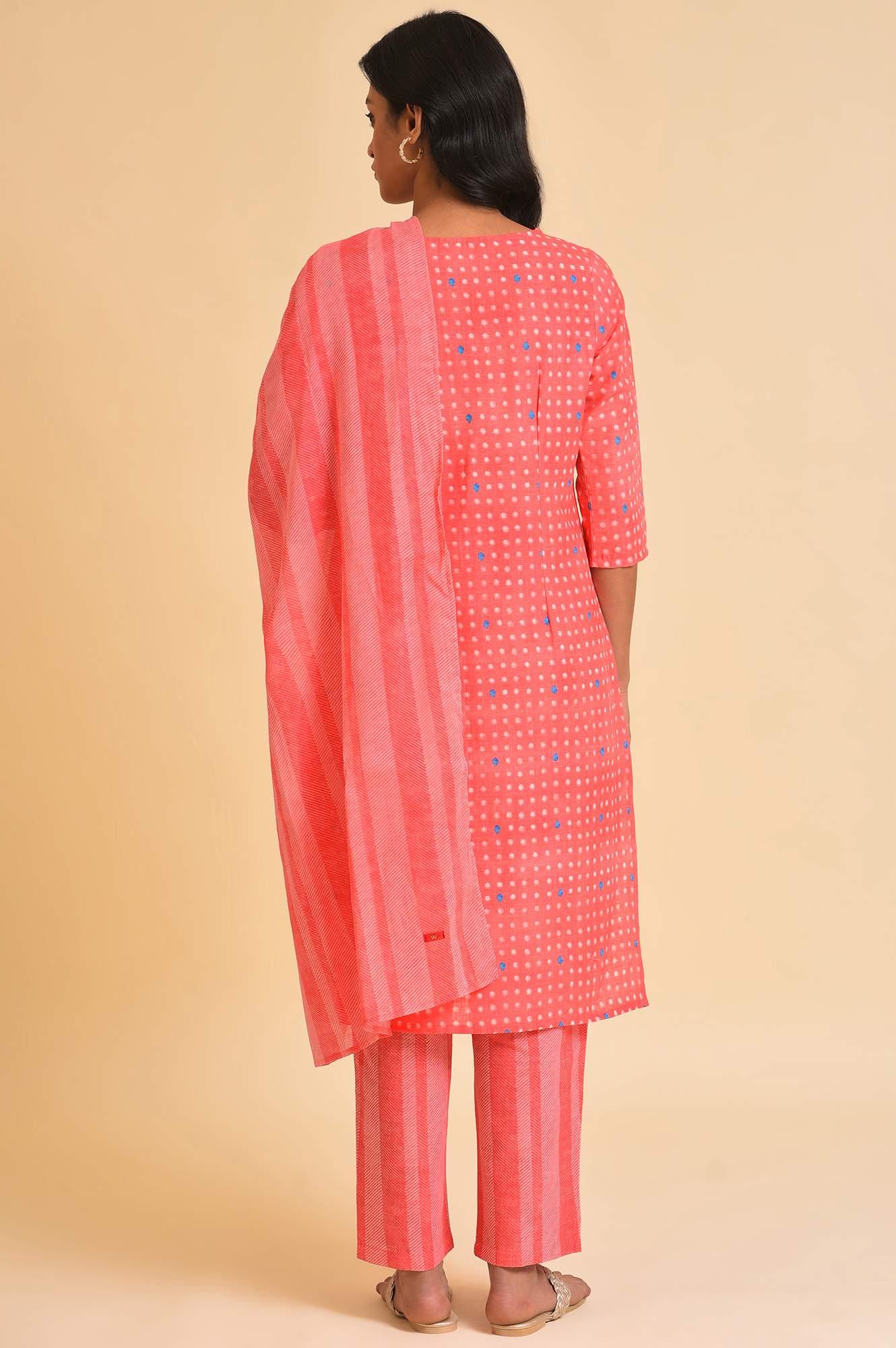 W for Woman Light Red Printed kurta, Pants & Dupatta Co-Ord Set