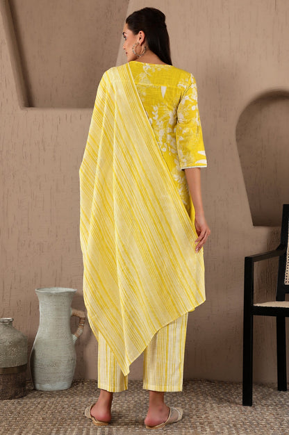 W for Woman Yellow Floral Printed Pure Cotton Lace Kurta and Pants Set with Dupatta