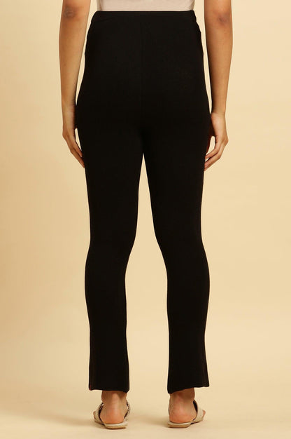 W for Woman Black Solid Fit And Flare Pants