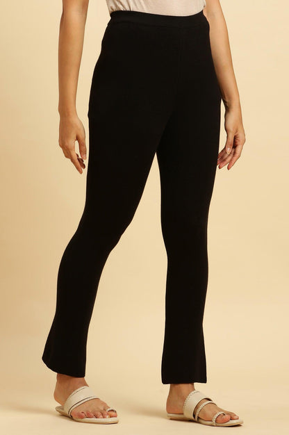 W for Woman Black Solid Fit And Flare Pants