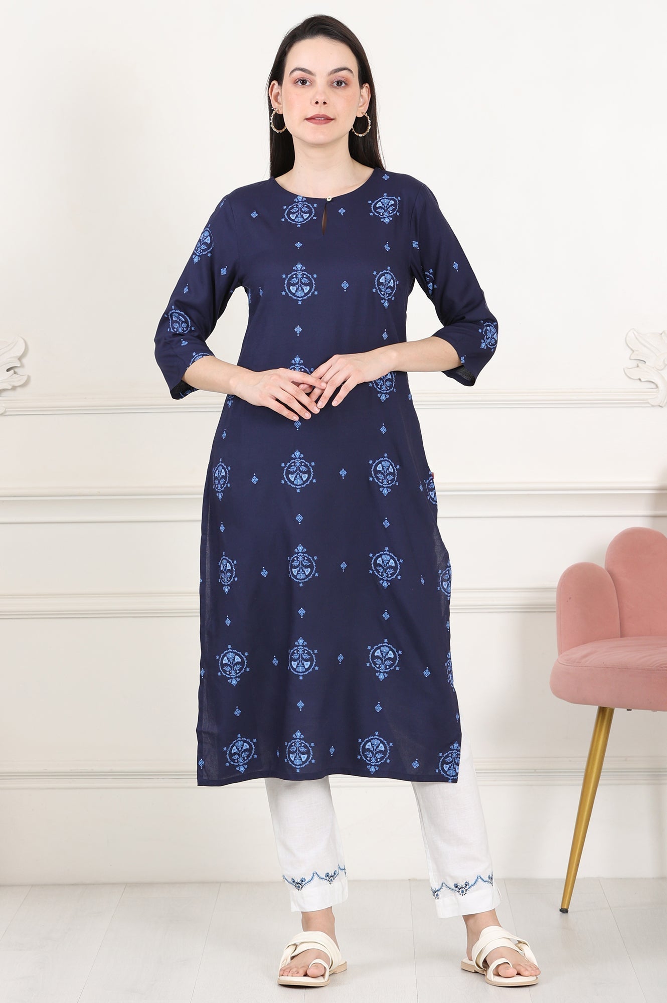 W for Woman Blue Printed Pure Cotton Straight Kurta