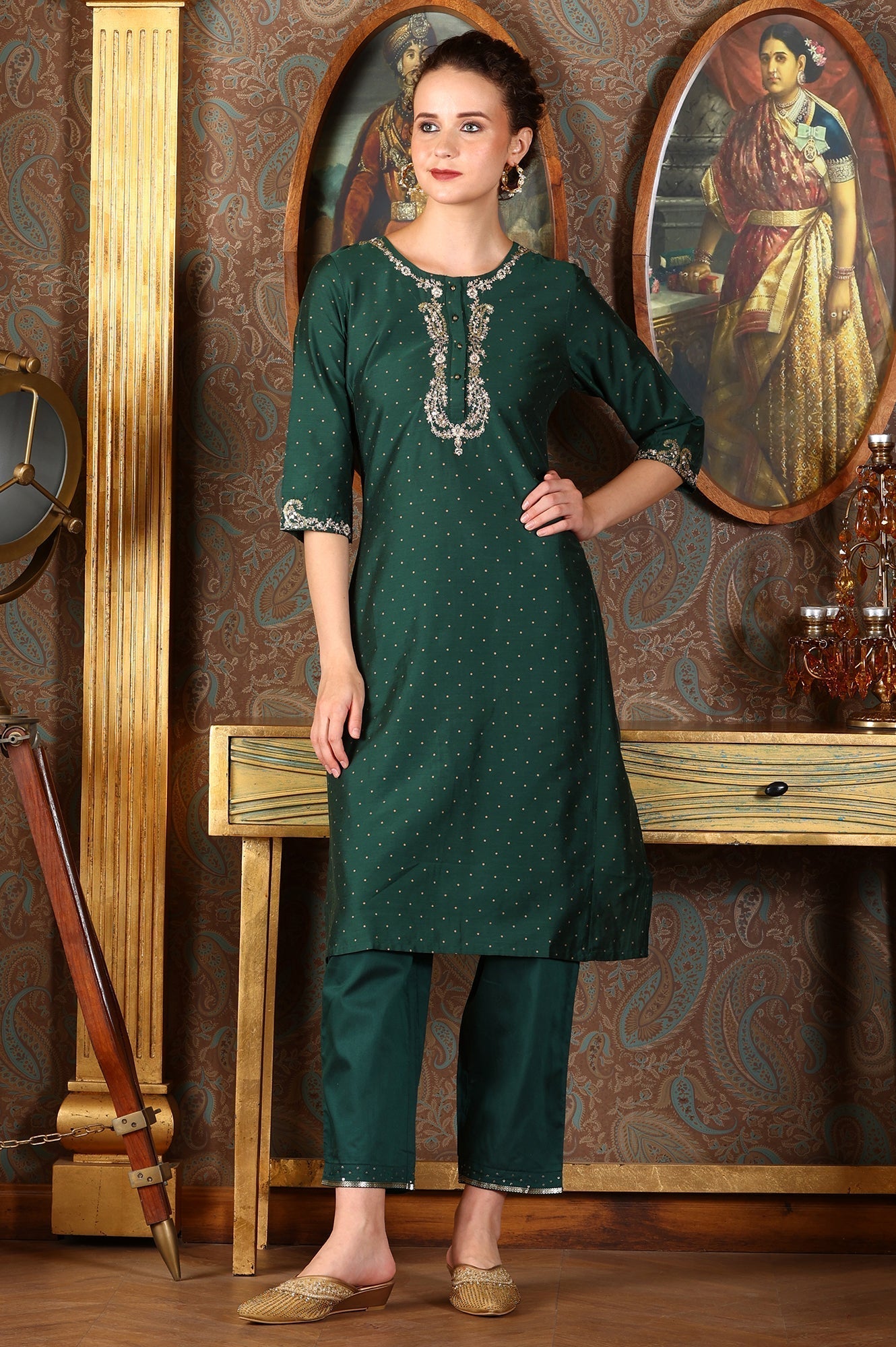 W for Woman Bottle Green Glitter Printed Kurta With Embroidered Yoke