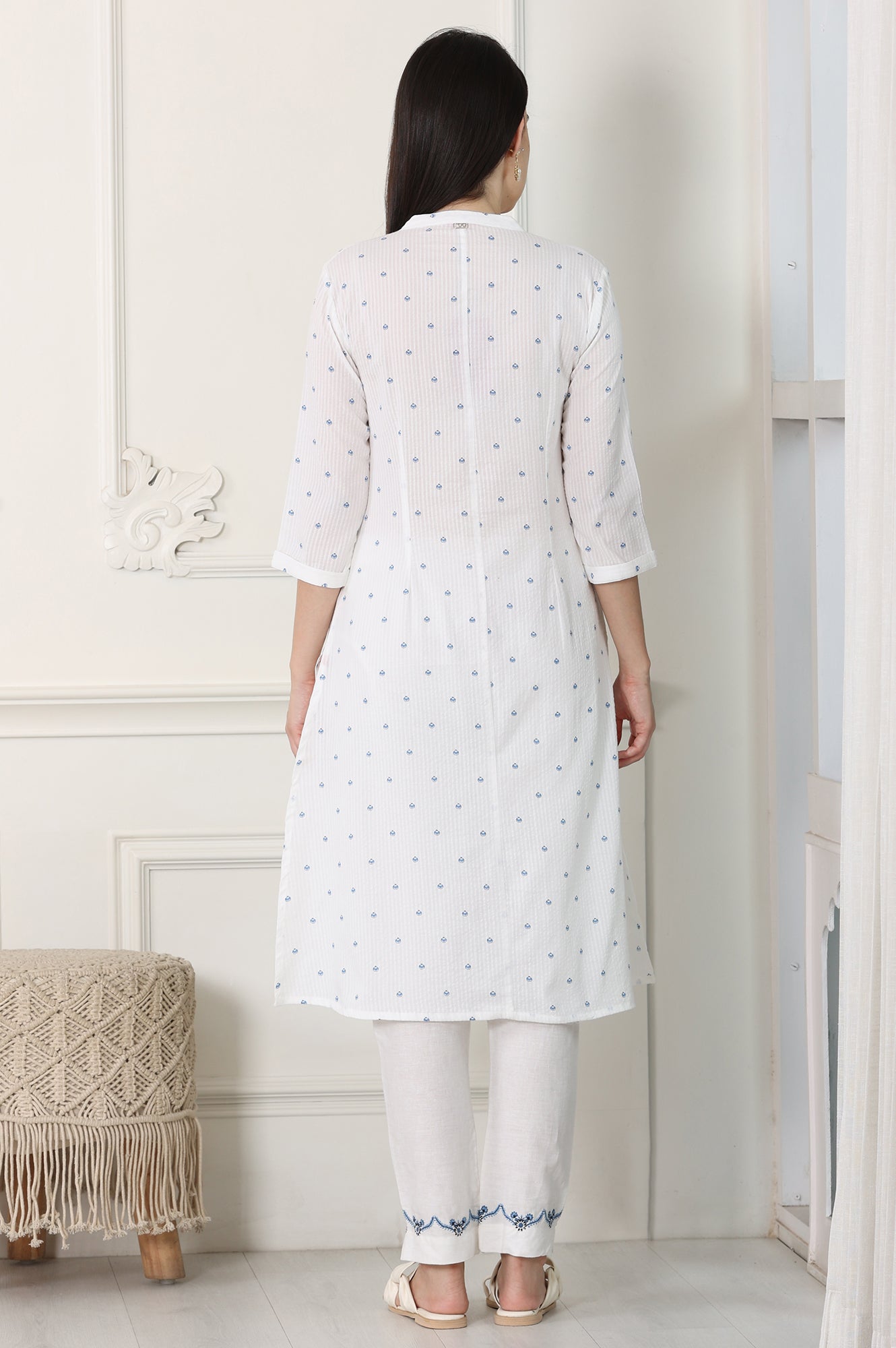 W for Woman White Printed Pure Cotton Soft & Breathable Straight Kurta