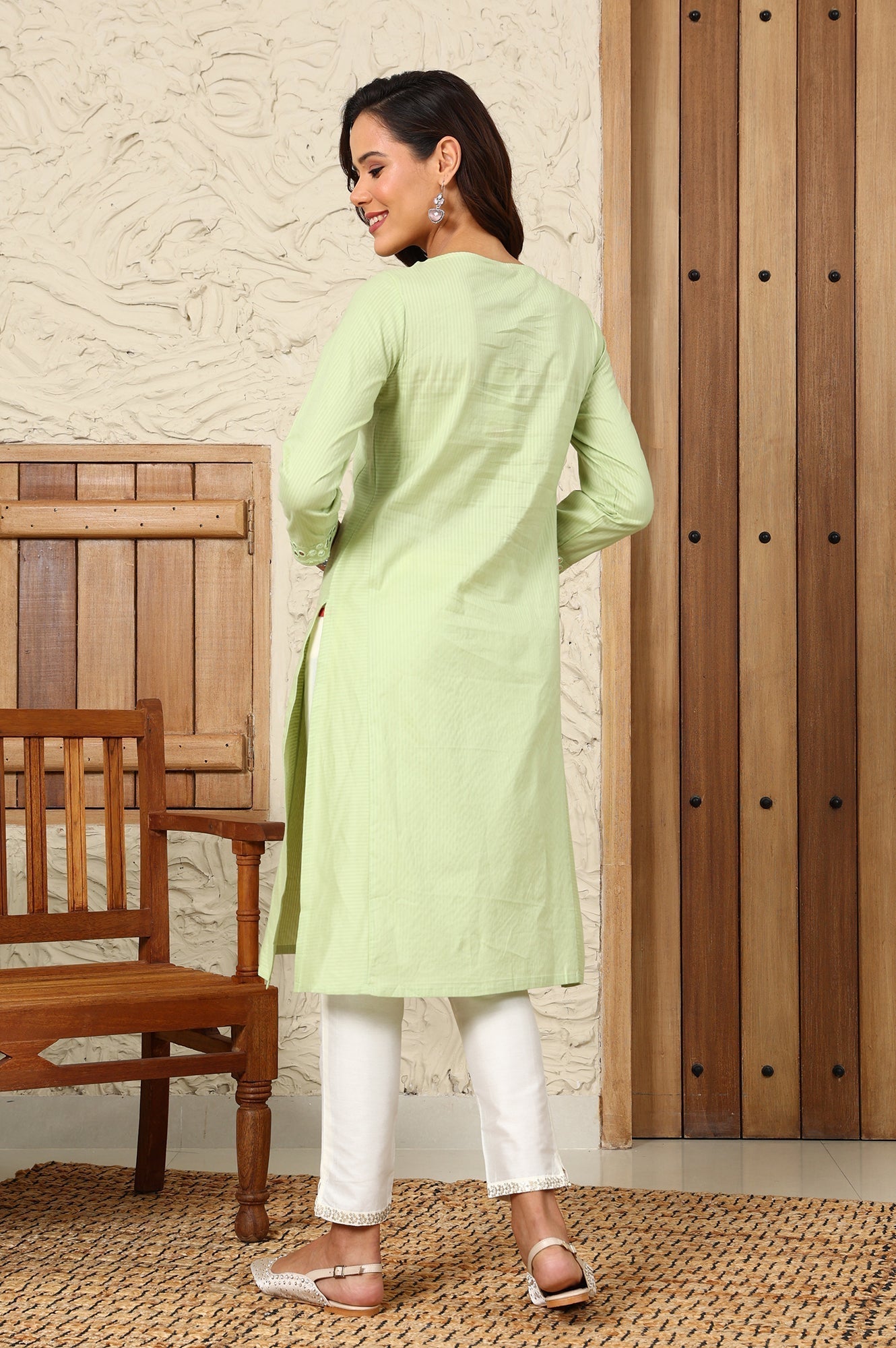 W for Woman Green Mirror Work Pure Cotton Straight Kurta