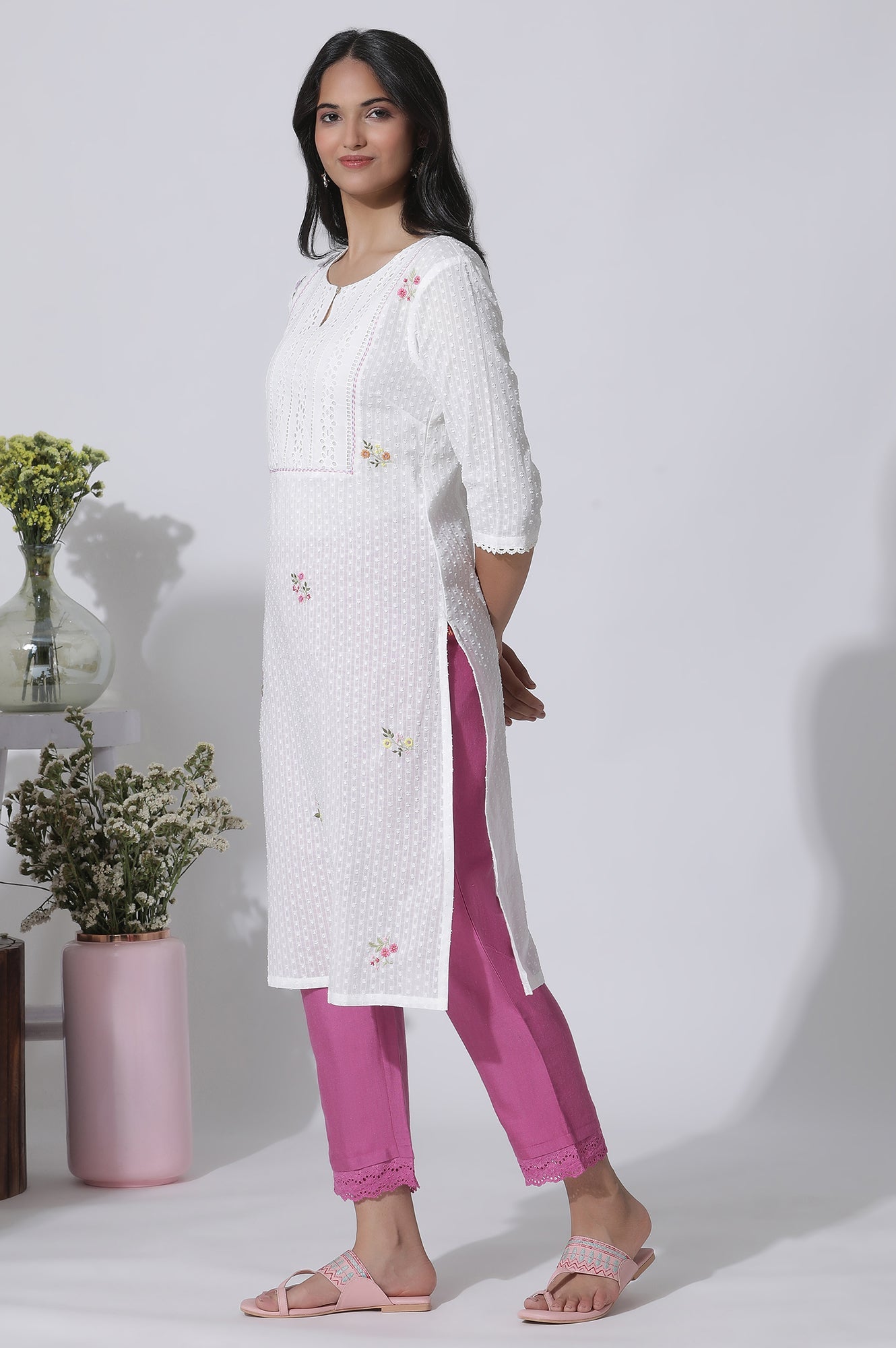 W for Woman White Swiss Dot Pure Cotton Embroidered Straight Kurta With Schiffli Yoke