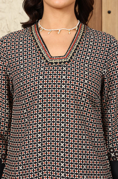 W for Woman Black Geometric Printed Rayon A-Line Kurta With Metallic Embroidery On Neck
