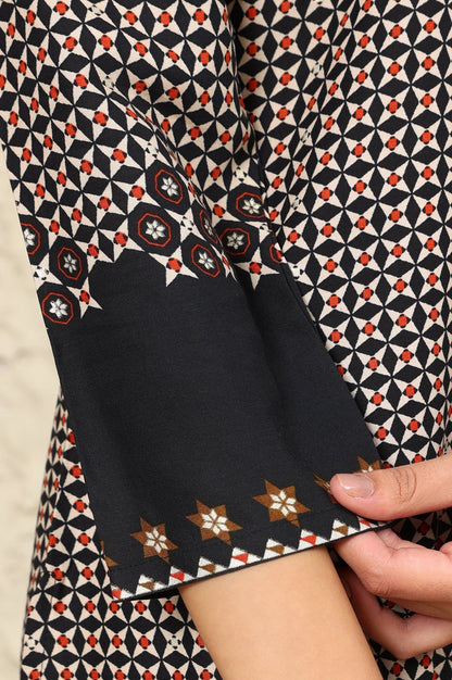 W for Woman Black Geometric Printed Rayon A-Line Kurta With Metallic Embroidery On Neck